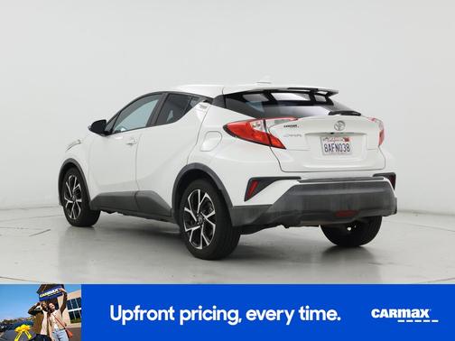 White 2018 Toyota C-HR XLE Premium