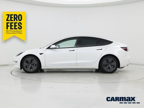 White 2022 Tesla Model 3