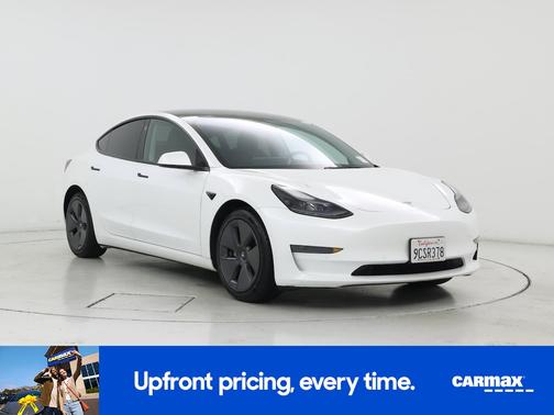 White 2022 Tesla Model 3