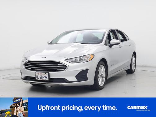 Silver 2019 Ford Fusion Hybrid SE