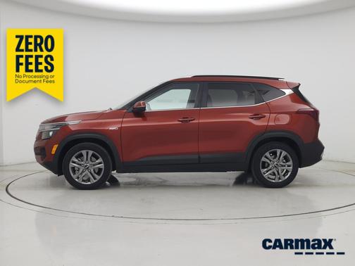 Orange 2021 Kia Seltos S
