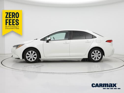 White 2020 Toyota Corolla LE