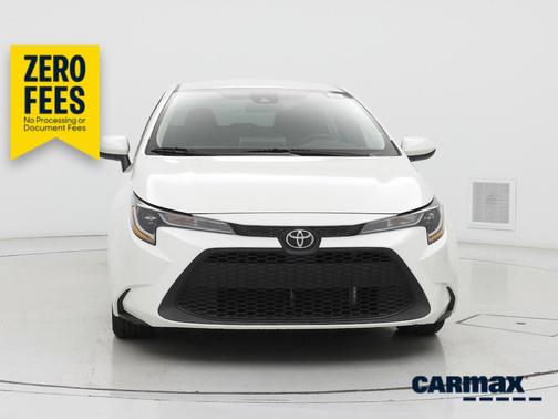 White 2020 Toyota Corolla LE