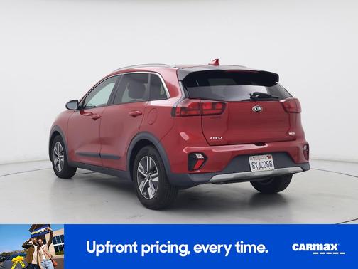 Red 2021 Kia Niro LXS