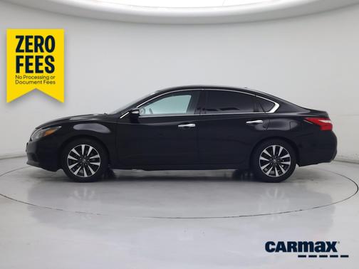Black 2017 Nissan Altima SL