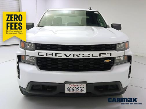 White 2021 Chevrolet Silverado 1500 Custom