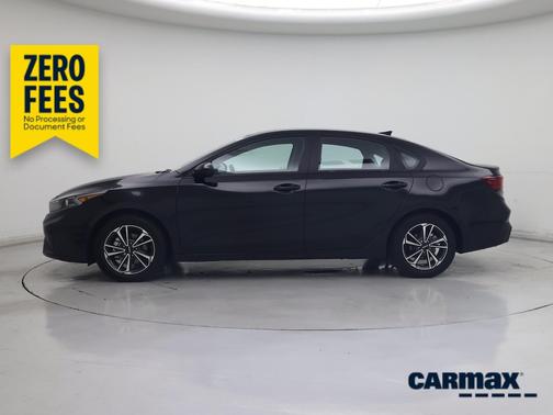 Black 2024 Kia Forte LXS