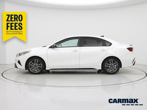White 2024 Kia Forte GT-Line
