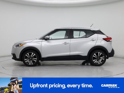 Silver 2020 Nissan Kicks SV