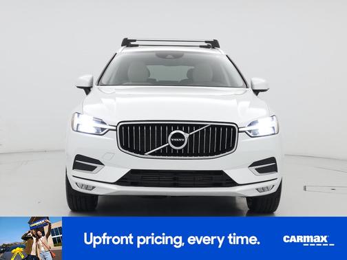 White 2019 Volvo XC60 T6 Inscription