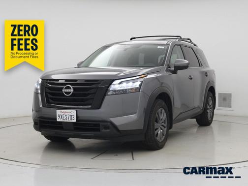 Gray 2025 Nissan Pathfinder SV