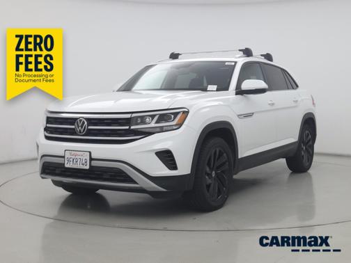 White 2023 Volkswagen Atlas Cross Sport SE w/Tech