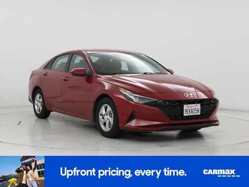 2023 Hyundai ELANTRA SE