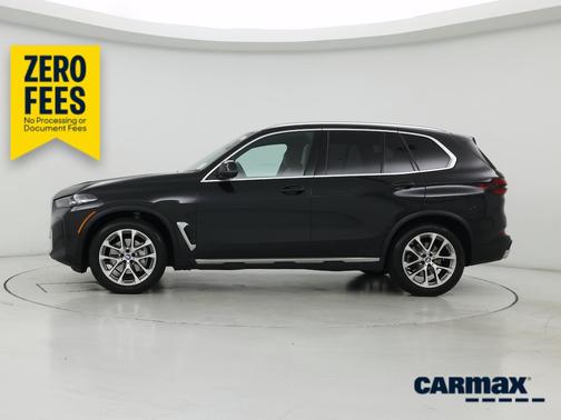 Black 2024 BMW X5 xDrive40i