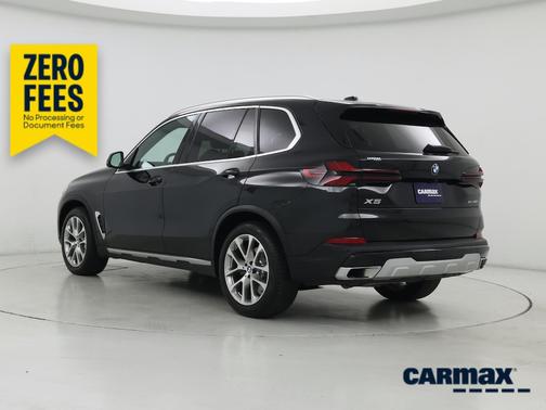 Black 2024 BMW X5 xDrive40i