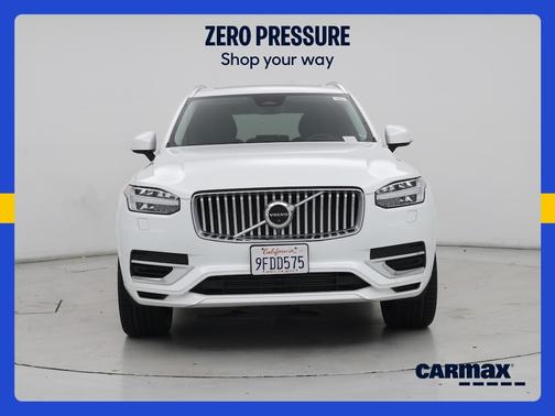 White 2023 Volvo XC90 Recharge Plug-In Hybrid T8 Plus Bright Theme