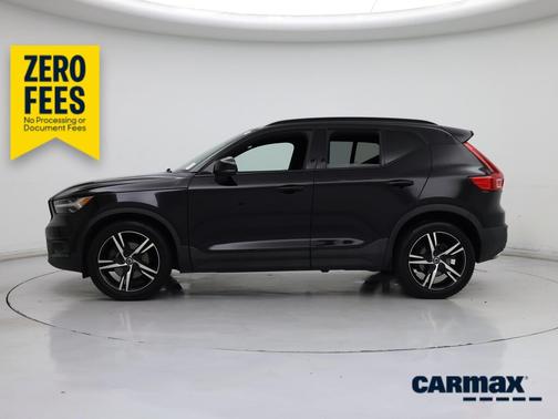 Black 2020 Volvo XC40 T5 R-Design