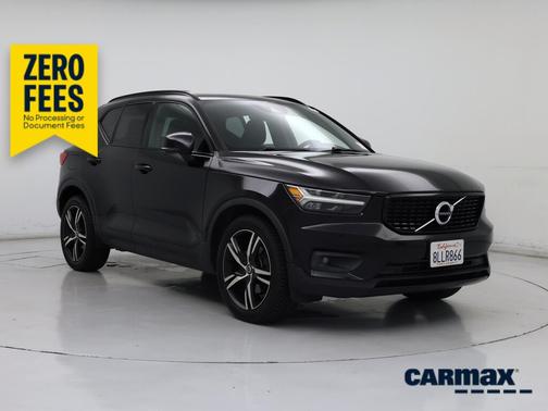 Black 2020 Volvo XC40 T5 R-Design