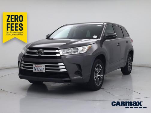 Gray 2017 Toyota Highlander LE