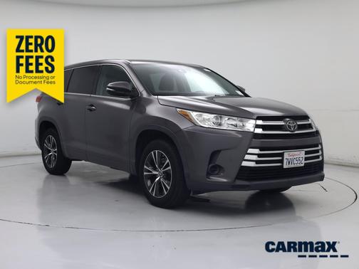 Gray 2017 Toyota Highlander LE