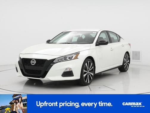 2022 Nissan Altima SR