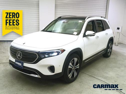 White 2023 Mercedes-Benz EQB 300