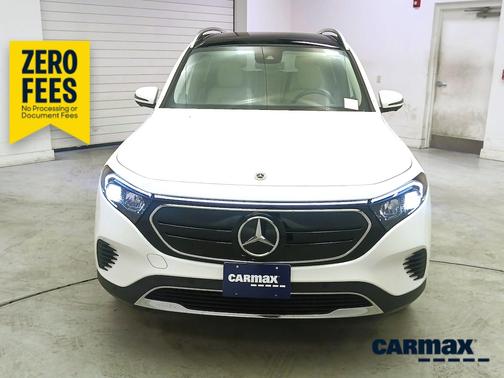 White 2023 Mercedes-Benz EQB 300