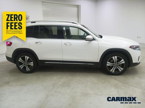 White 2023 Mercedes-Benz EQB 300