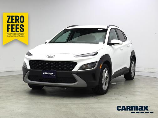 White 2023 Hyundai KONA SEL