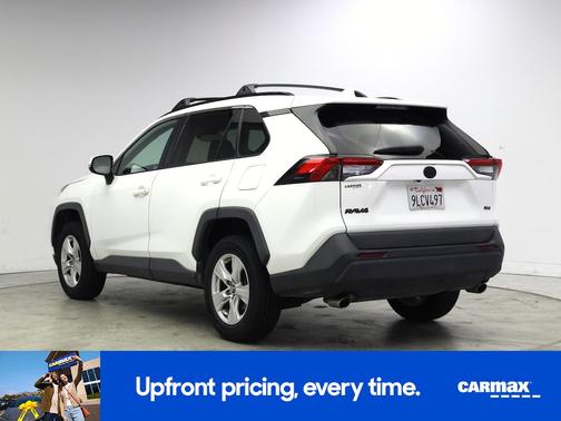 White 2019 Toyota RAV4 XLE