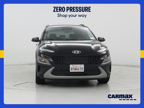 Black 2022 Hyundai KONA SEL