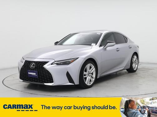 2023 Lexus IS 300