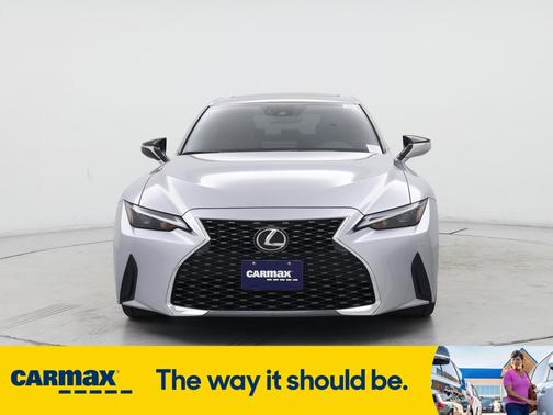 2023 Lexus IS 300