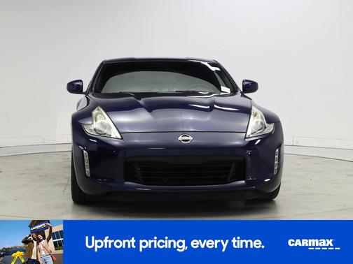 2014 Nissan 370Z Base (M6)