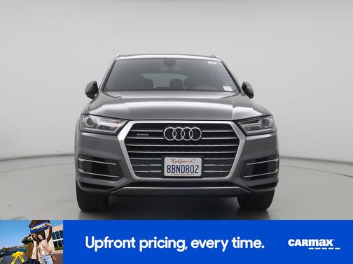 Gray 2018 Audi Q7 Premium Plus