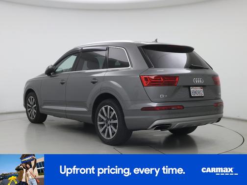 Gray 2018 Audi Q7 Premium Plus