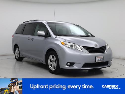 Gray 2014 Toyota Sienna LE