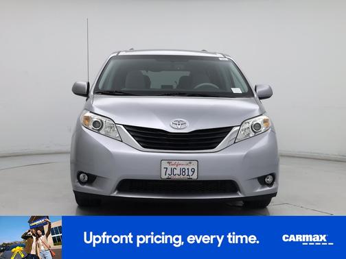 Gray 2014 Toyota Sienna LE