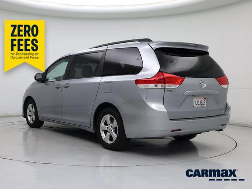 Gray 2014 Toyota Sienna LE