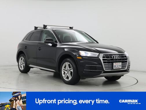 Black 2019 Audi Q5 Premium