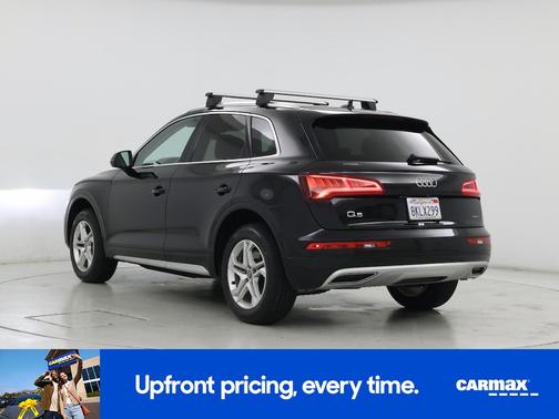Black 2019 Audi Q5 Premium