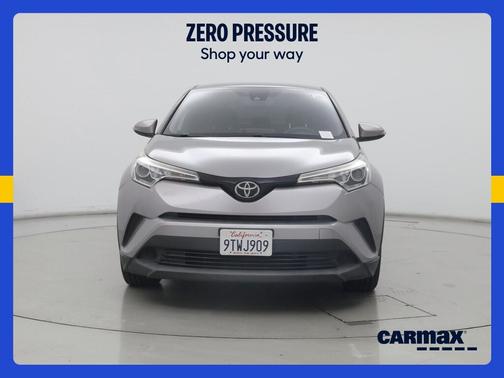 Gray 2018 Toyota C-HR XLE