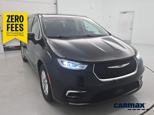 Black 2023 Chrysler Pacifica Touring L