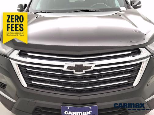 Black 2022 Chevrolet Traverse LT Cloth