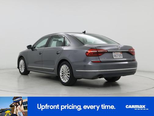 2017 Volkswagen Passat SE