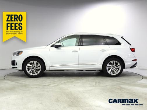 White 2022 Audi Q7 Premium Plus