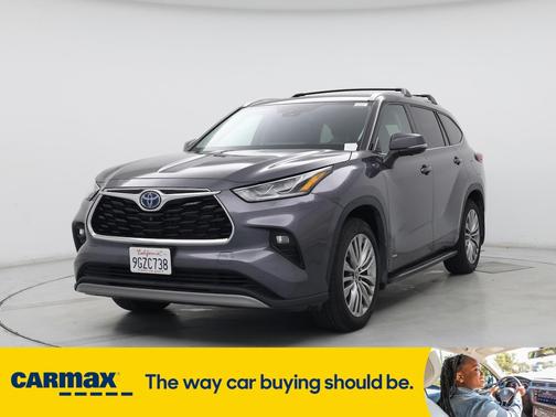 2023 Toyota Highlander Hybrid Platinum