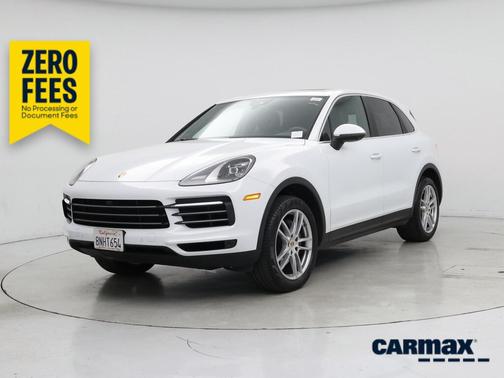 White 2019 Porsche Cayenne