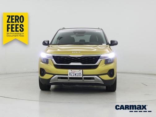 Yellow 2022 Kia Seltos S