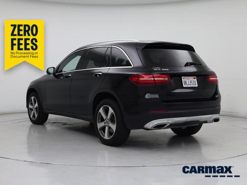 Black 2019 Mercedes-Benz GLC 300